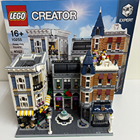 LEGO クリエイター 10255 にぎやかな街角 レゴストア限定品